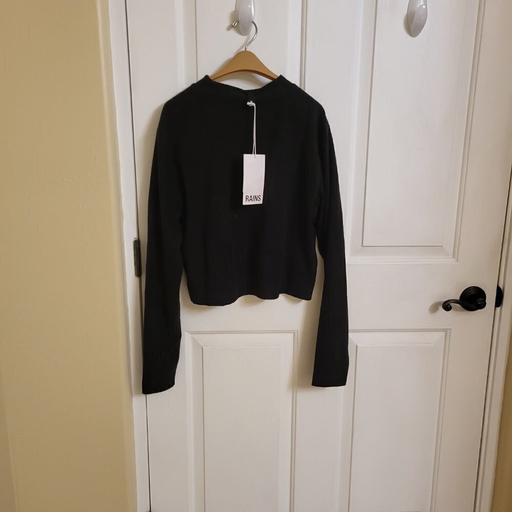 Rains Soft Fleece W Cropped Black Sweatshirt NWT Size: SMALL - Picture 6 of 7